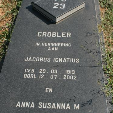 GROBLER Jacobus Ignatius 1913-2002 &amp; Anna Susanna M. 1915-