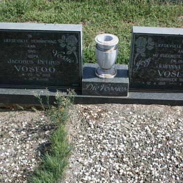 VOSLOO Jacobus Petrus 1923-1991 &amp; Johanna Maria BEKKER 1918-1990