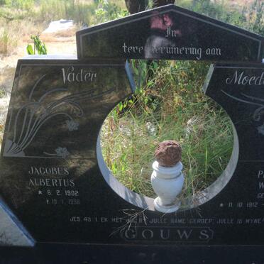 GOUWS Jacobus Albertus 1902-1998 &amp; Petronella Wilhelmina FOUCHE 1912-1984