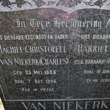 NIEKERK Machiel Christoffel, van 1886-1946 &amp; Harriet Agnes BARNARD 1892-1954