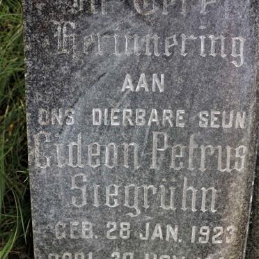SIEGRUHN Gideon Petrus 1923-1945