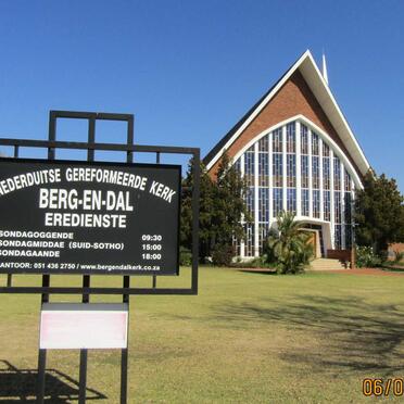 1. Overview / Oorsig