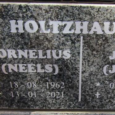 HOLTZHAUSEN Cornelius 1962-2021 &amp; Judith 1961-