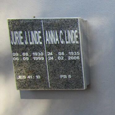 LINDE Jurie J. 1930-1999 :: LINDE Anna C. 1935-2006