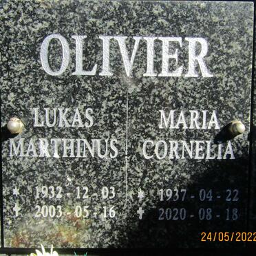 OLIVIER Lukas Marthinus 1932-2003 &amp; Maria Cornelia 1937-2020