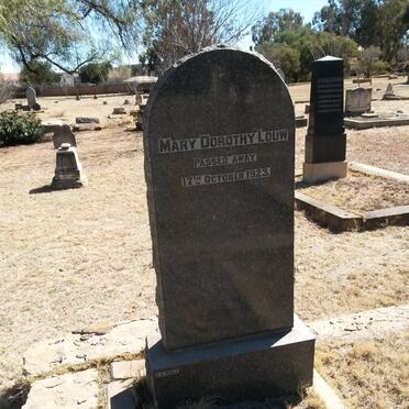 L - Vanne :: Surnames - L