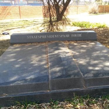 FOUCHE Jacobus Johannes 1898-1980 &amp; R. McDONALD 1900-1993