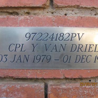 DRIEL Y., van 1979-1999