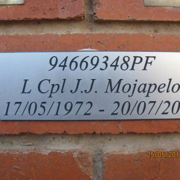 MOJAPELO J.J. 1972-2007