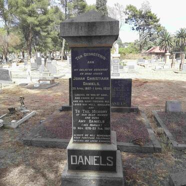 DANIELS Johan Christiaan 1867-1932 &amp; Amy MARAIS 1876-1957