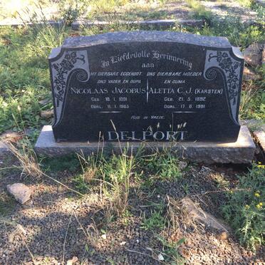 DELPORT Nicolaas Jacobus 1891-1965 &amp; Aletta C.J. KARSTEN 1892-1981