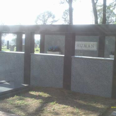 HUMAN Barnie 1924-2006 &amp; Swanie 1923-2012 :: HUMAN Carel Frederick 1951-1967