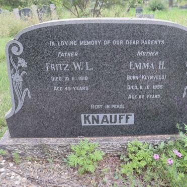 KNAUFF Fritz W.L. -1918 &amp; Emma H. KLYNVELD -1955