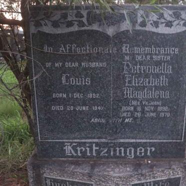 KRITZINGER Louis 1892-1947 &amp; Petronella Elizabeth Magdalena VILJOEN 1892-1970