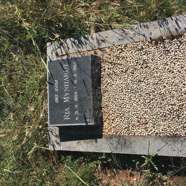 MYNHARDT Ria 1964-1965