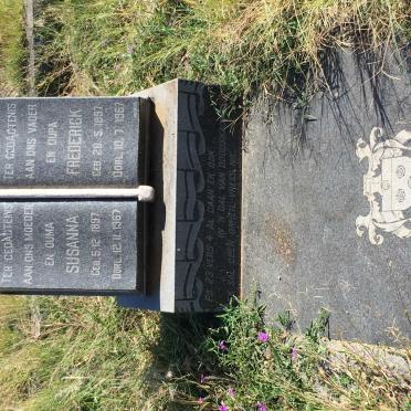 OOSTHUIZEN Frederick 1897-1967 &amp; Susanna 1897-1967