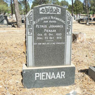PIENAAR Petrus Johannes 1893-1976