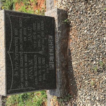 PIETERSE Jan J. 1890-1966 &amp; Anna M. HOLTZHAUSEN 1893-1965