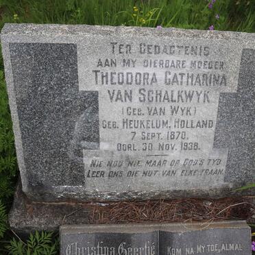 SCHALKWYK Theodora Catharina, van nee VAN WYK 1870-1938 :: JAHNIG Christina Geertje nee Van SCALKWYK 1899-1949