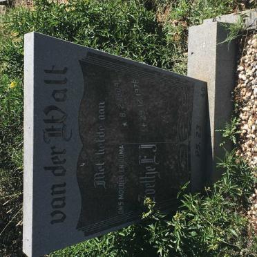 WALT Zoettje E.J., van der 1904-1978