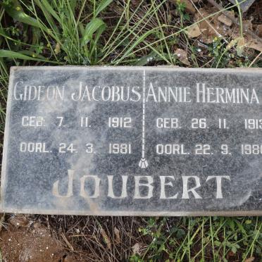 JOUBERT Gideon Jacobus 1912-1981 &amp; Annie Hermina A. 1913-1986