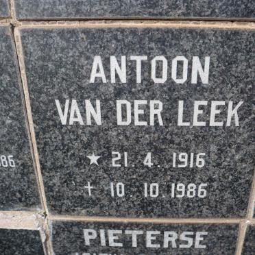 LEEK Antoon, van der 1916-1986