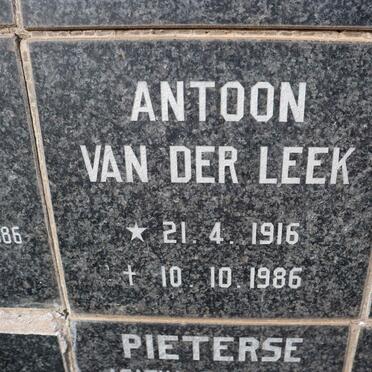 LEEK Antoon, van der 1916-1986