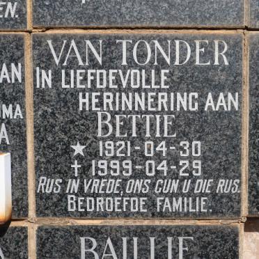 TONDER Bettie, van 1921-1999