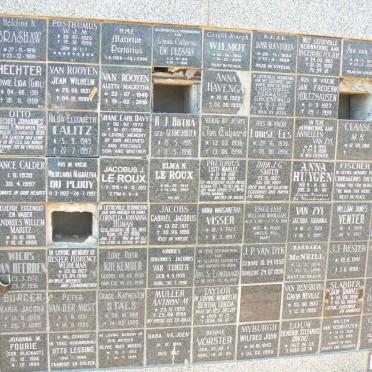 26. Gedenkmuur / Memorial wall _26