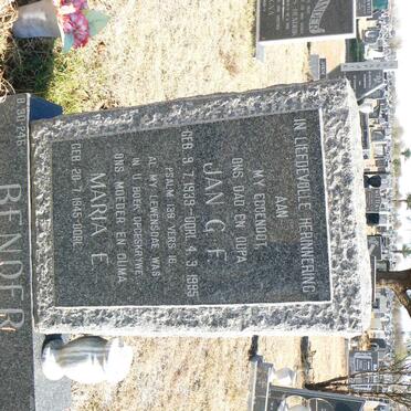 BENDER Jan D.F. 1939-1995 &amp; Maria E. 1945-