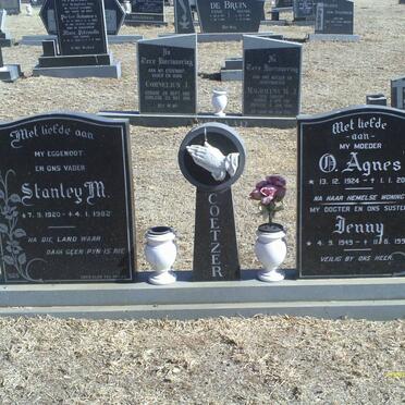 COETZER Stanely M. 1920-1982 &amp; O. Agnes1924-2010 :: COETZER Jenny 1949-1990