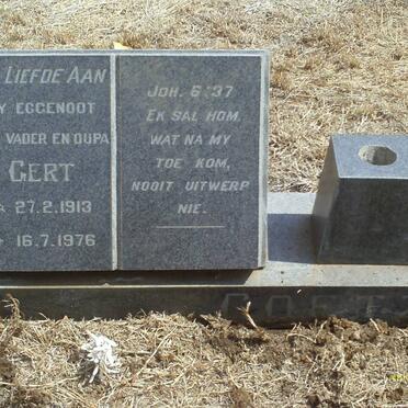 COETZER Gert 1913-1976 &amp; Martha S.M. NIEUWENHUIZEN 1921-        