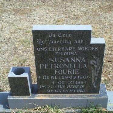 FOURIE Susanna Petronella nee DE WET 1906-1994