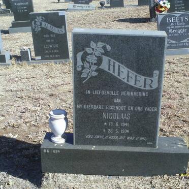 HEFER Nicolaas 1941-1974
