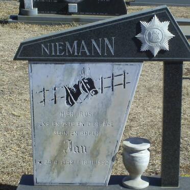 NIEMANN Jan 1959-1992