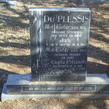PLESSIS Jan, du 1917-1987 &amp; Engela Petronella nee VAN HEERDEN 1916-2002