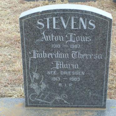 STEVENS Anton Louis 1913-1987 &amp; Huberdina Theresa Maria DRIESSEN 1913-1989