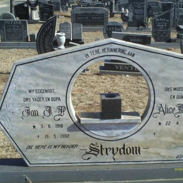 STRYDOM Jan J.P. 1918-1982 &amp; Alice M.I. 1924-