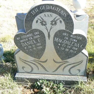VILJOEN Daniel C. 1912-1991 &amp; Magdalena C. 1918-2014