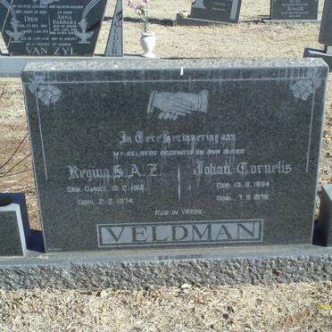 VELDMAN Johan Cornelis 1894-1976 &amp; Regina S.A.Z. DANIEL 1912-1974