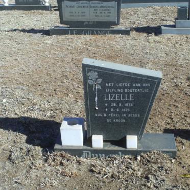 ? Lizelle 1975-1975