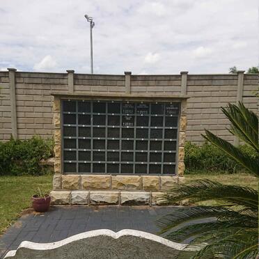 1. Overview / Oorsig