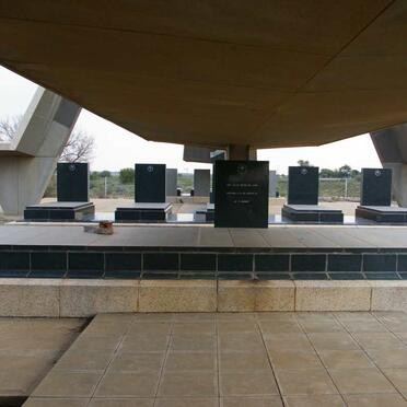 04. Overview / Oorsig