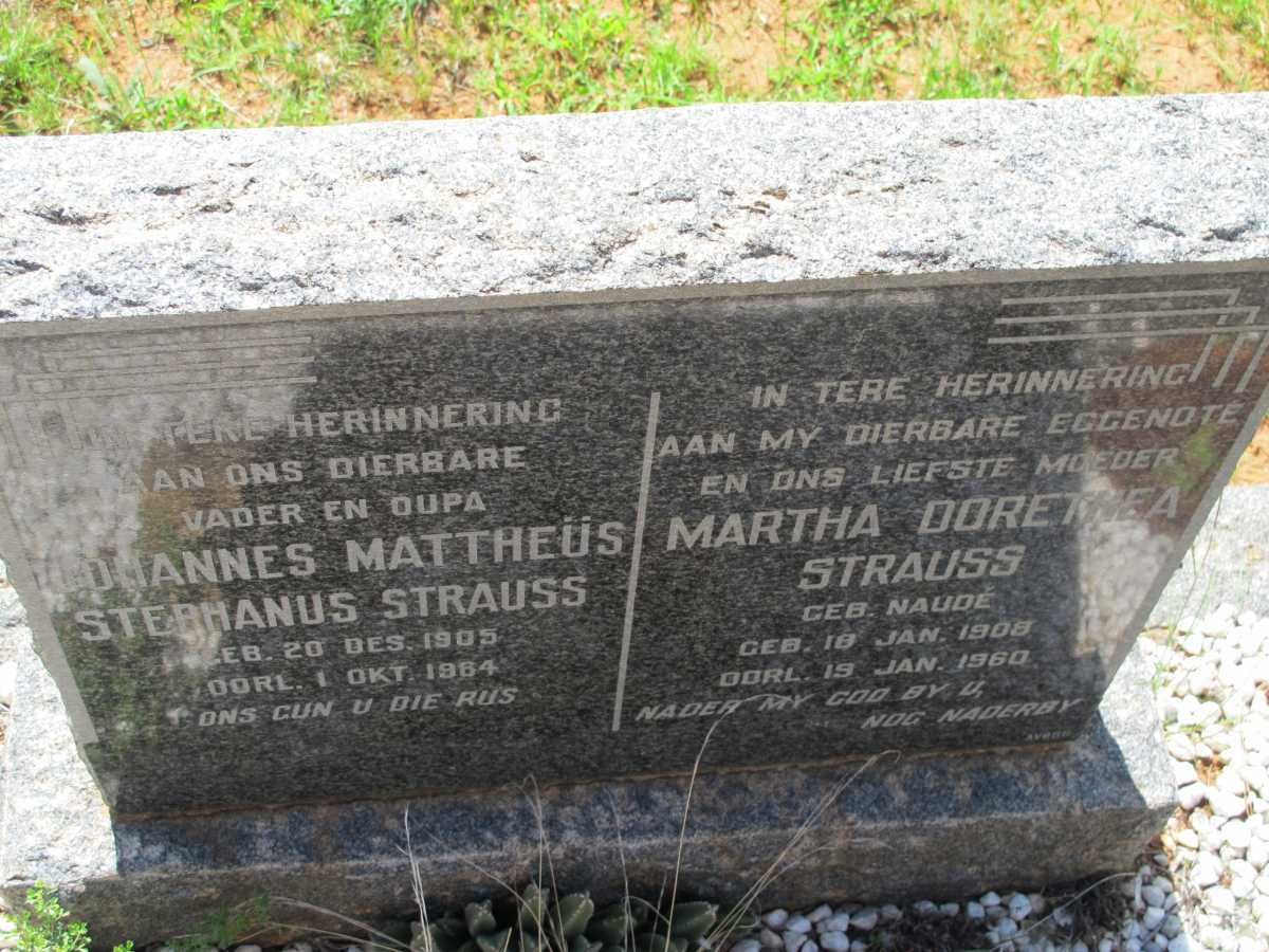 STRAUSS Johannes Mattheus Stephanus 1905-1964 &amp; Martha Dorethea NAUDE 1908-1960