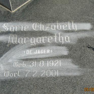 JAGER Marthinus Willem, de 1918-1966 &amp; Sarie Elizabeth Margaretha 1921-2001