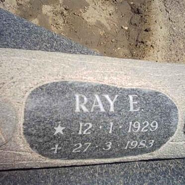 GROBBELAAR Ray E. 1929-1983