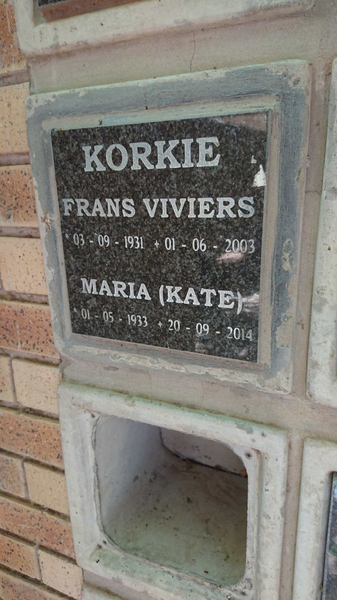 KORKIE Frans Viviers 1931-2003 &amp; Maria 1933-2014