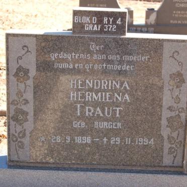 TRAUT Hendrina Hermiena nee BURGER 1896-1994