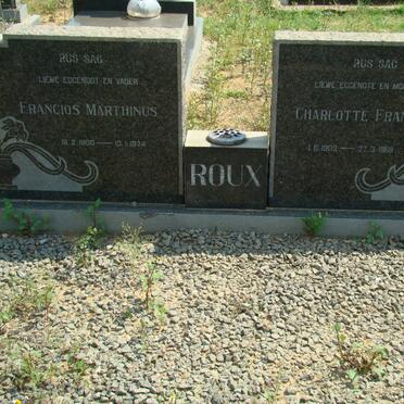 ROUX Francois Marthinus 1900-1974 &amp; Charlotte Francina 1903-1969 