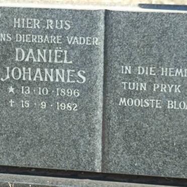 JONKER Daniel Johannes 1896-1982 &amp; Catharina Magrieta Elizabeth MEIRING 1900-1981